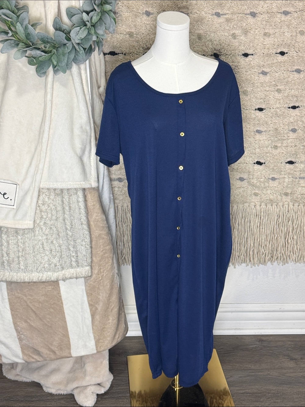 NWT NYC Relaxed Navy Midi Dress with Front Buttons size 3X